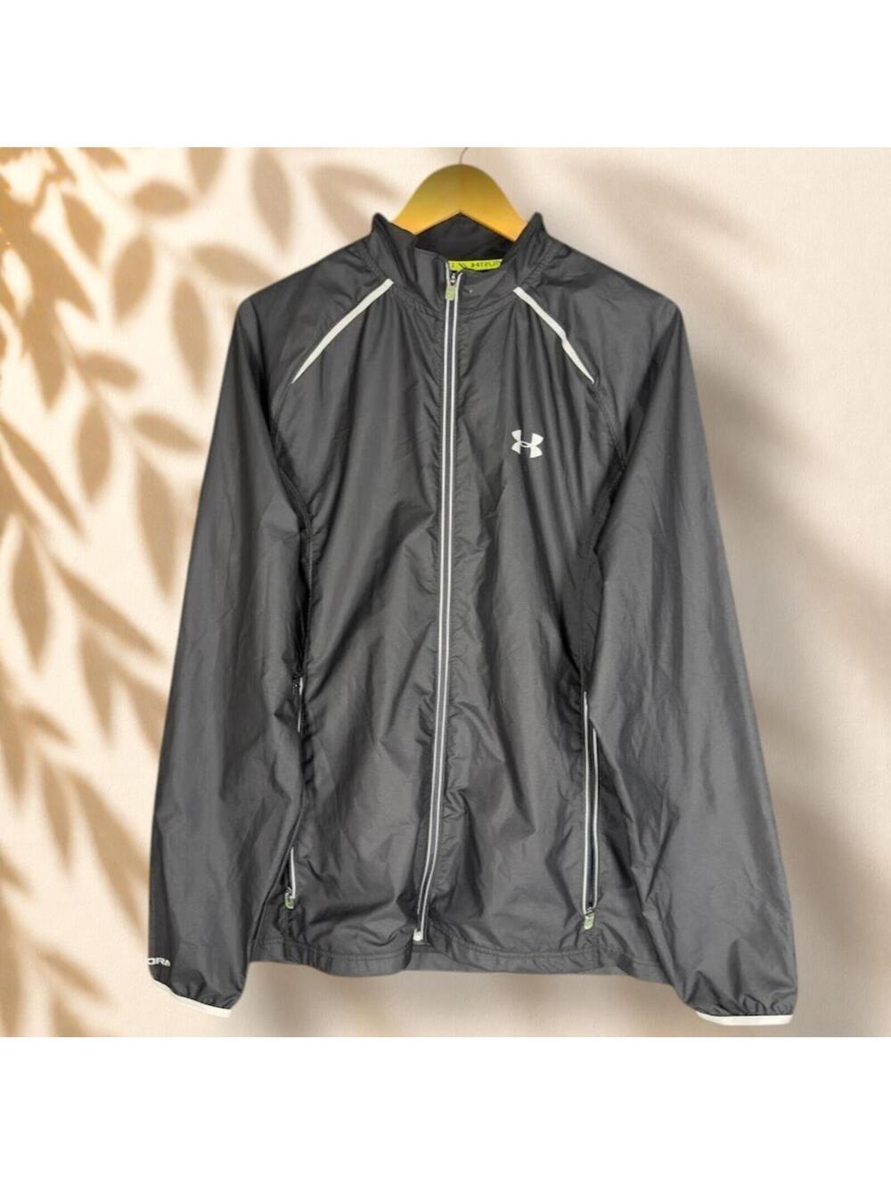 Under Armour Activewear TRack Jacket Men L Large Black Fitted Full Zip Collared